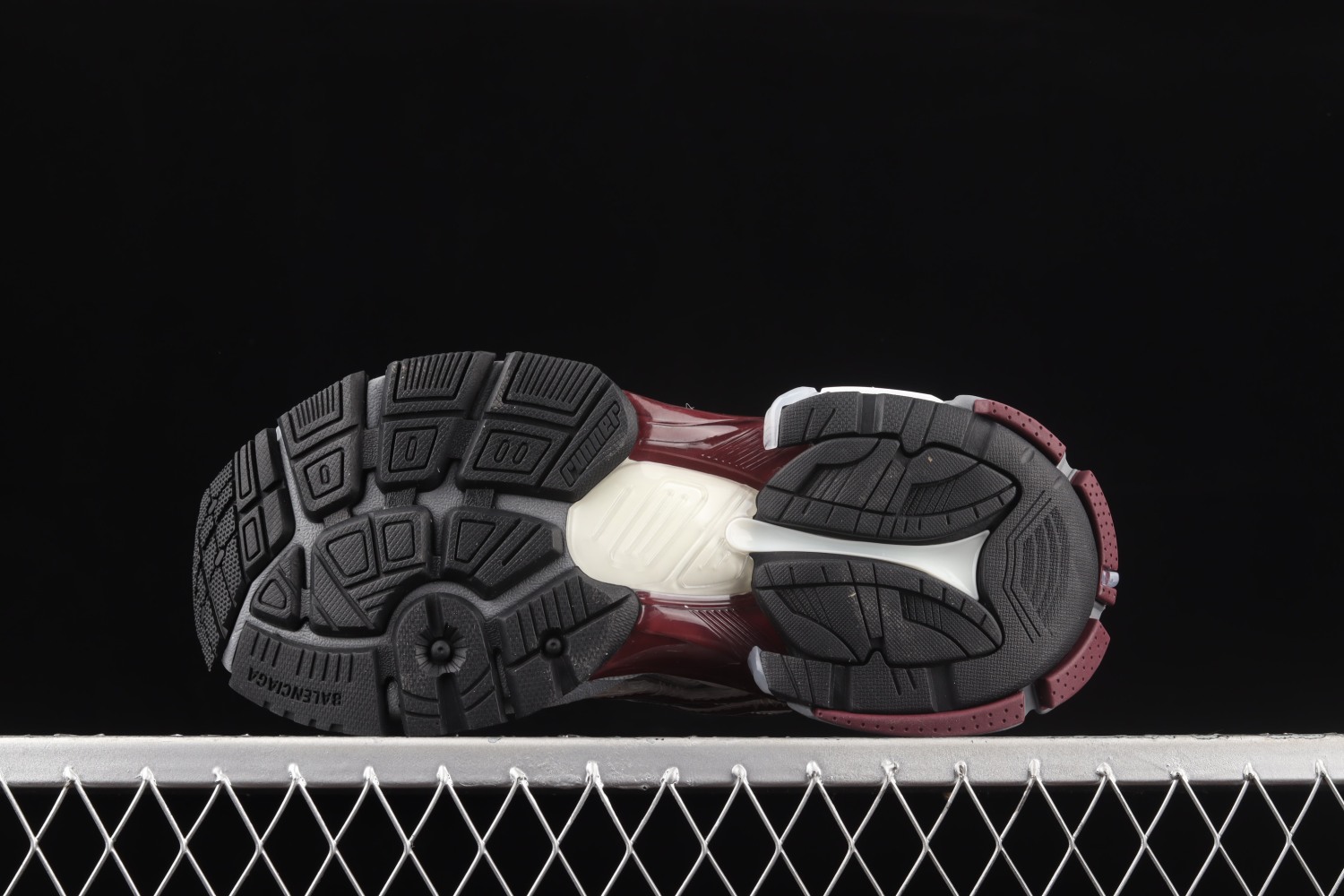 Bal**ciaga Runner Kith Four.Color W3RBB9069