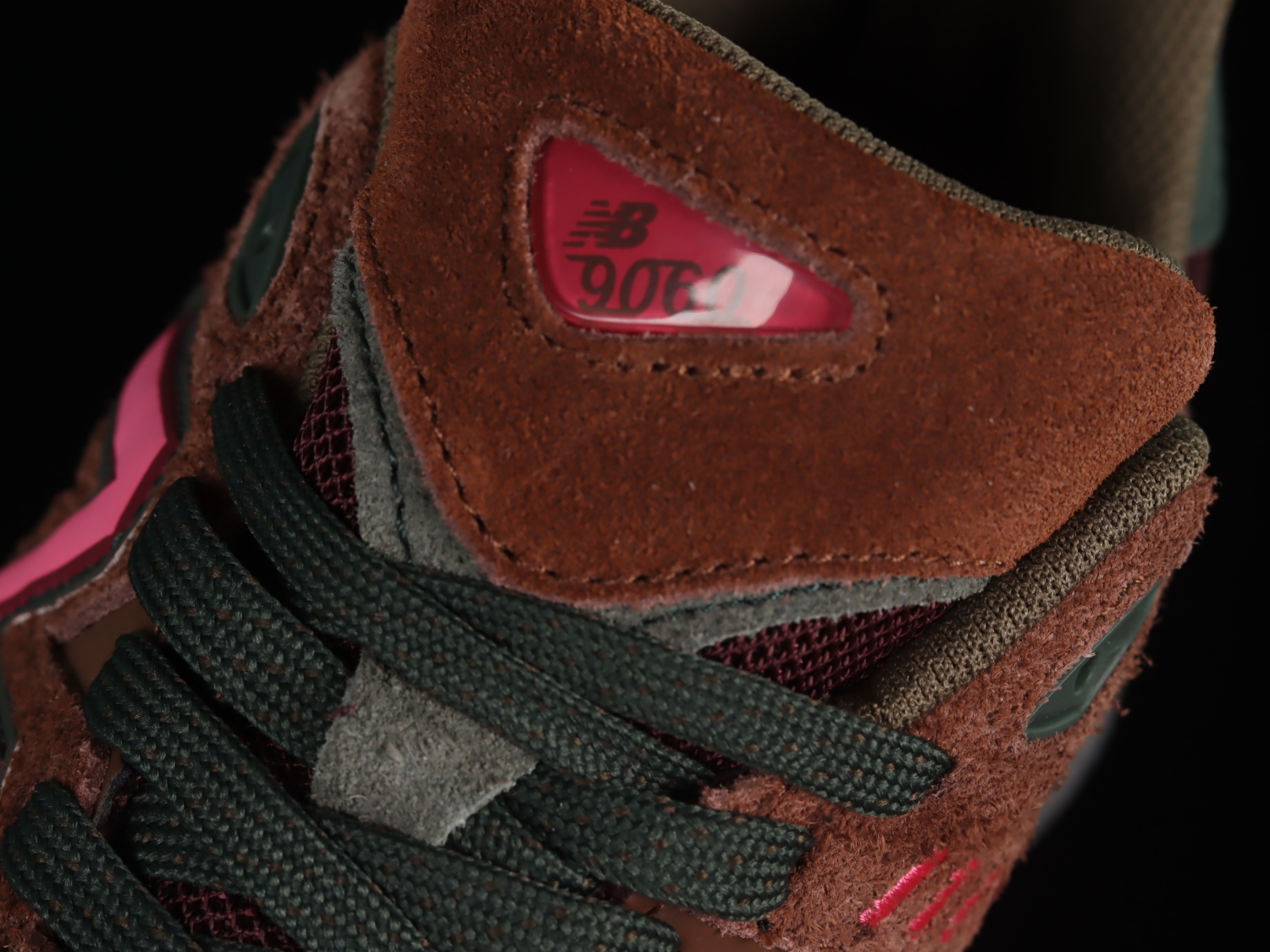 New Bal*nce 9060 Rich Oak Burgundy  U9060BUR
