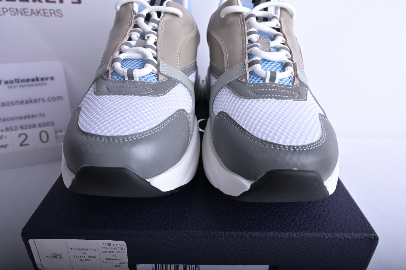Di*r B22 White Blue 3SN231YXX_H865