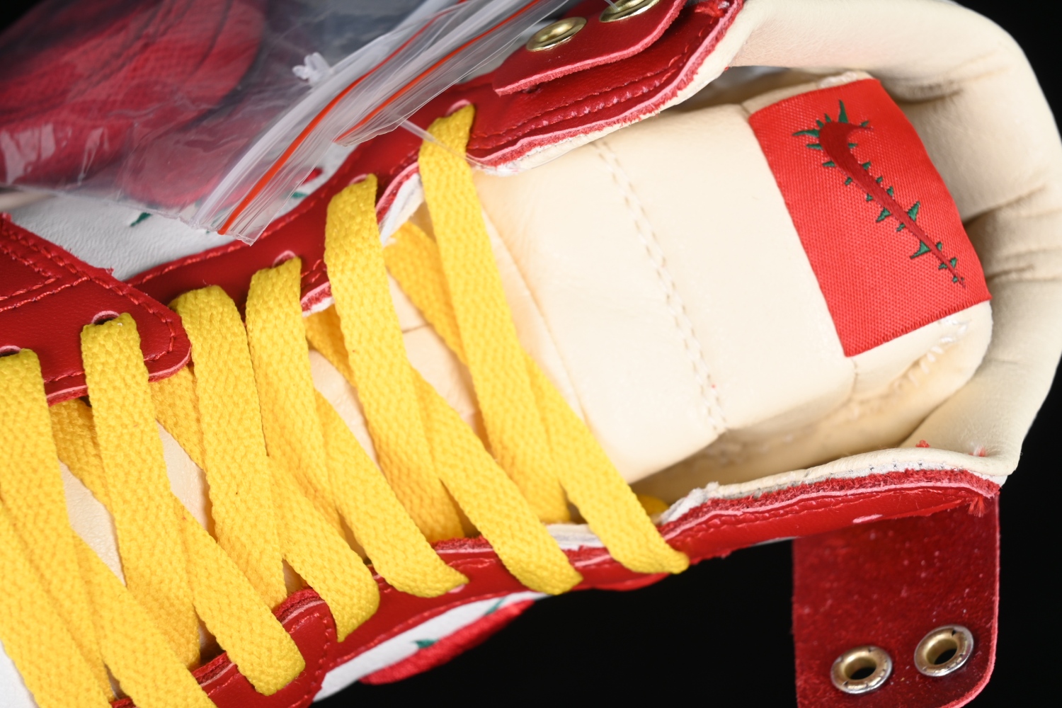 Jordan 1 High Zoom Air CMFT 2 Teyana Taylor A Rose From Harlem FJ0604-601