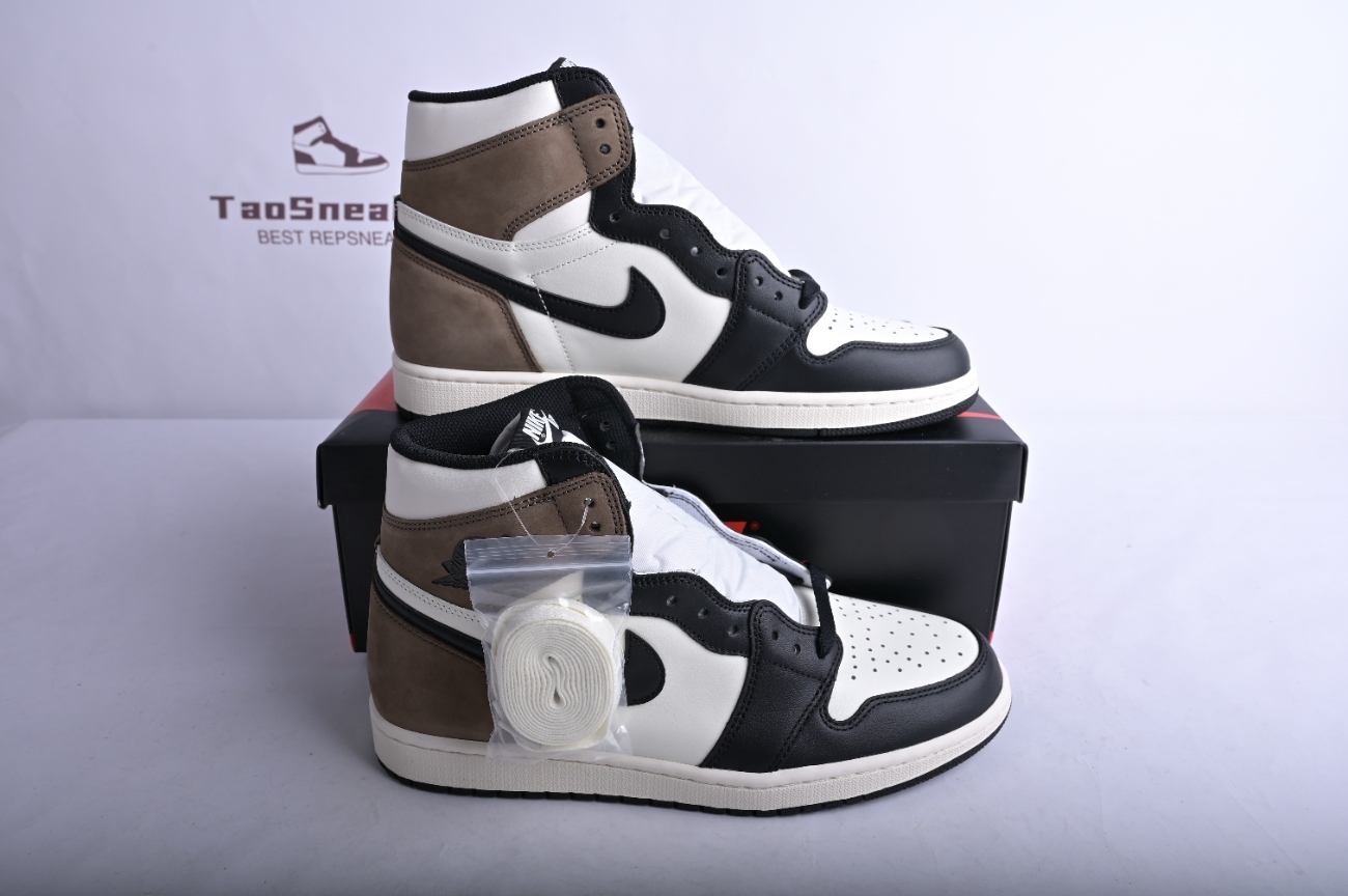 Air Jordan 1 Retro High OG 