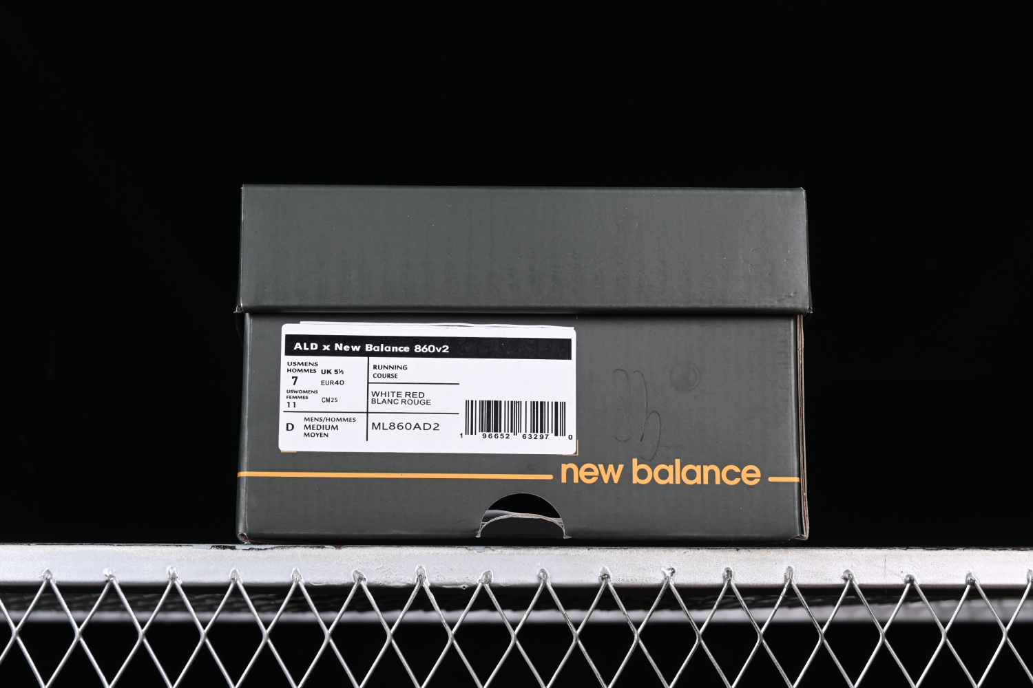 New Bal*nce 860v2 Aime Leon Dore Red ML860AD2