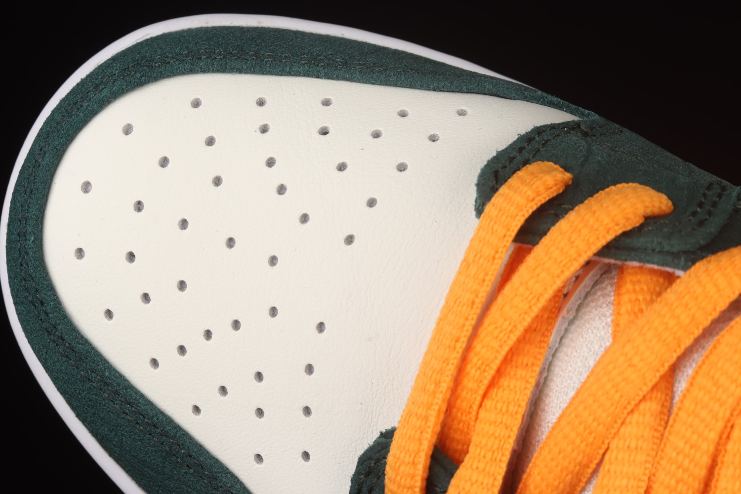Nike SB Dunk Low Legion Pine Kumquat 304292-383