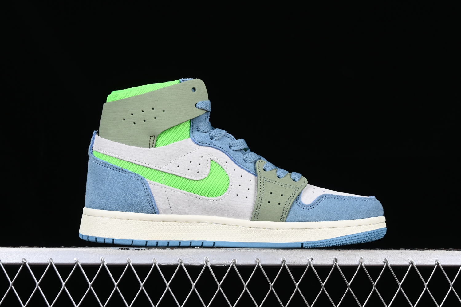 Jordan 1 High Zoom Air CMFT 2 University Blue Volt DV1305-4331