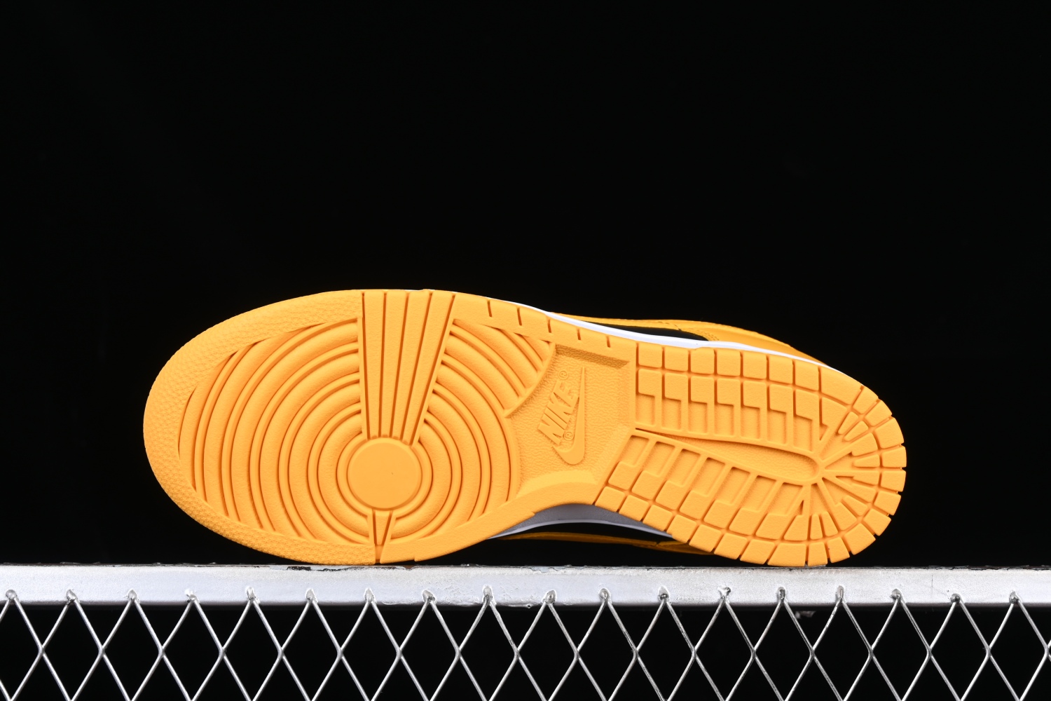 Nike Dunk Low Championship Goldenrod (2021) DD1391-004