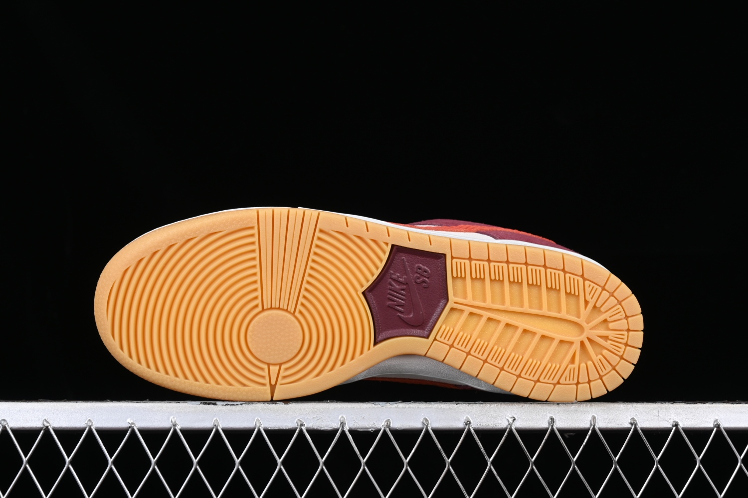 Nike SB Dunk Low Skate Like a Girl DX4589-600