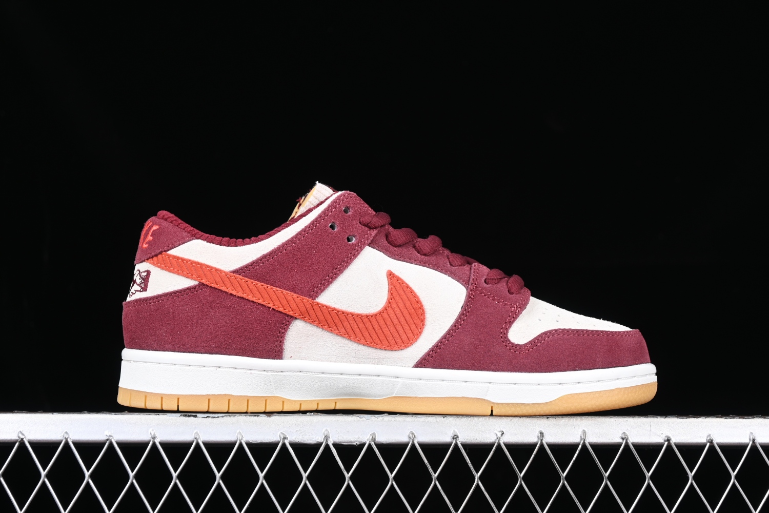 Nike SB Dunk Low Skate Like a Girl DX4589-600