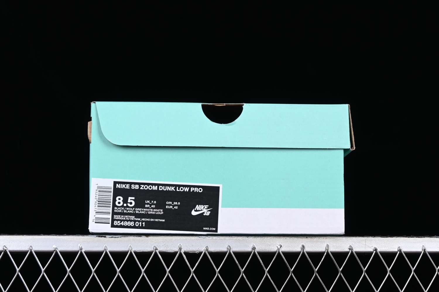 Nike SB Dunk Low Wolf Grey 854866-011
