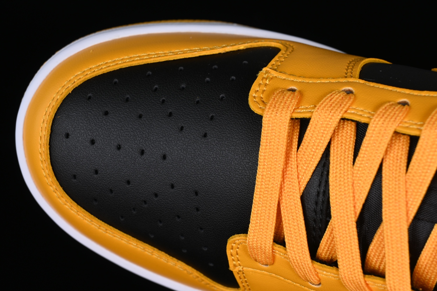 Nike Dunk Low Championship Goldenrod (2021) DD1391-004