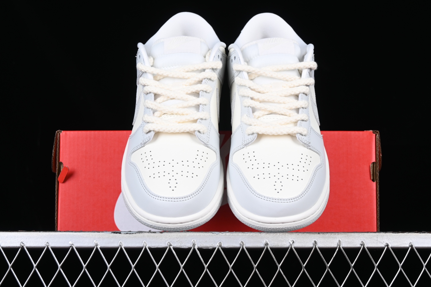 Nike Dunk Low Needlework Sail Aura FJ4553-133