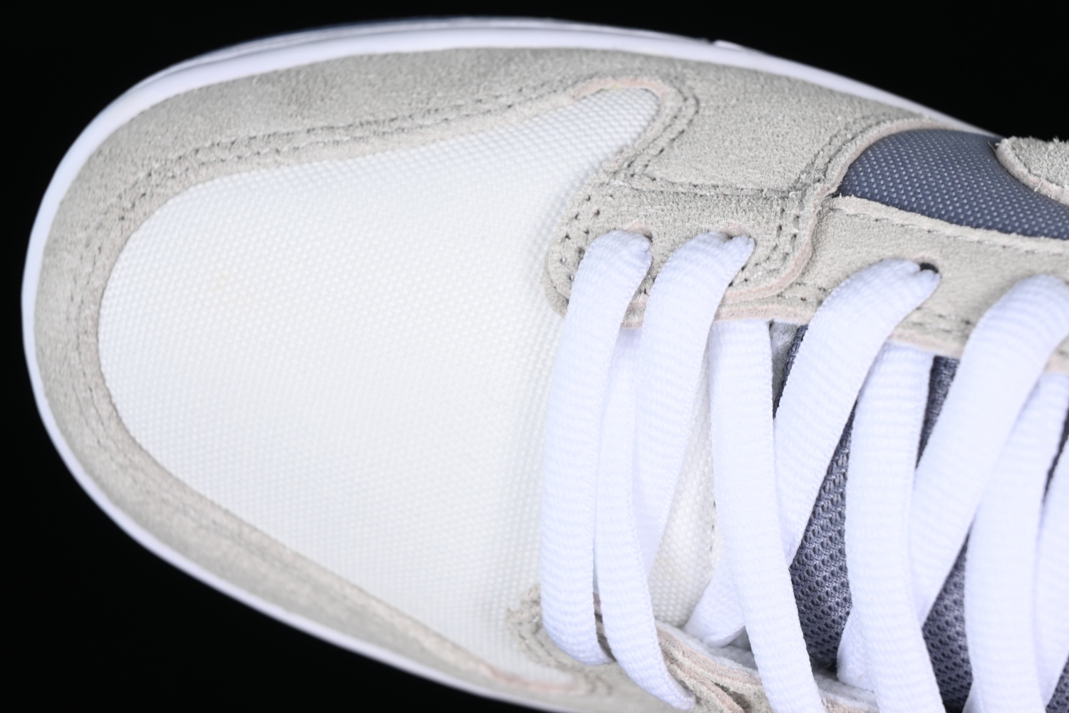 Nike SB Dunk Low Wolf Grey 854866-011