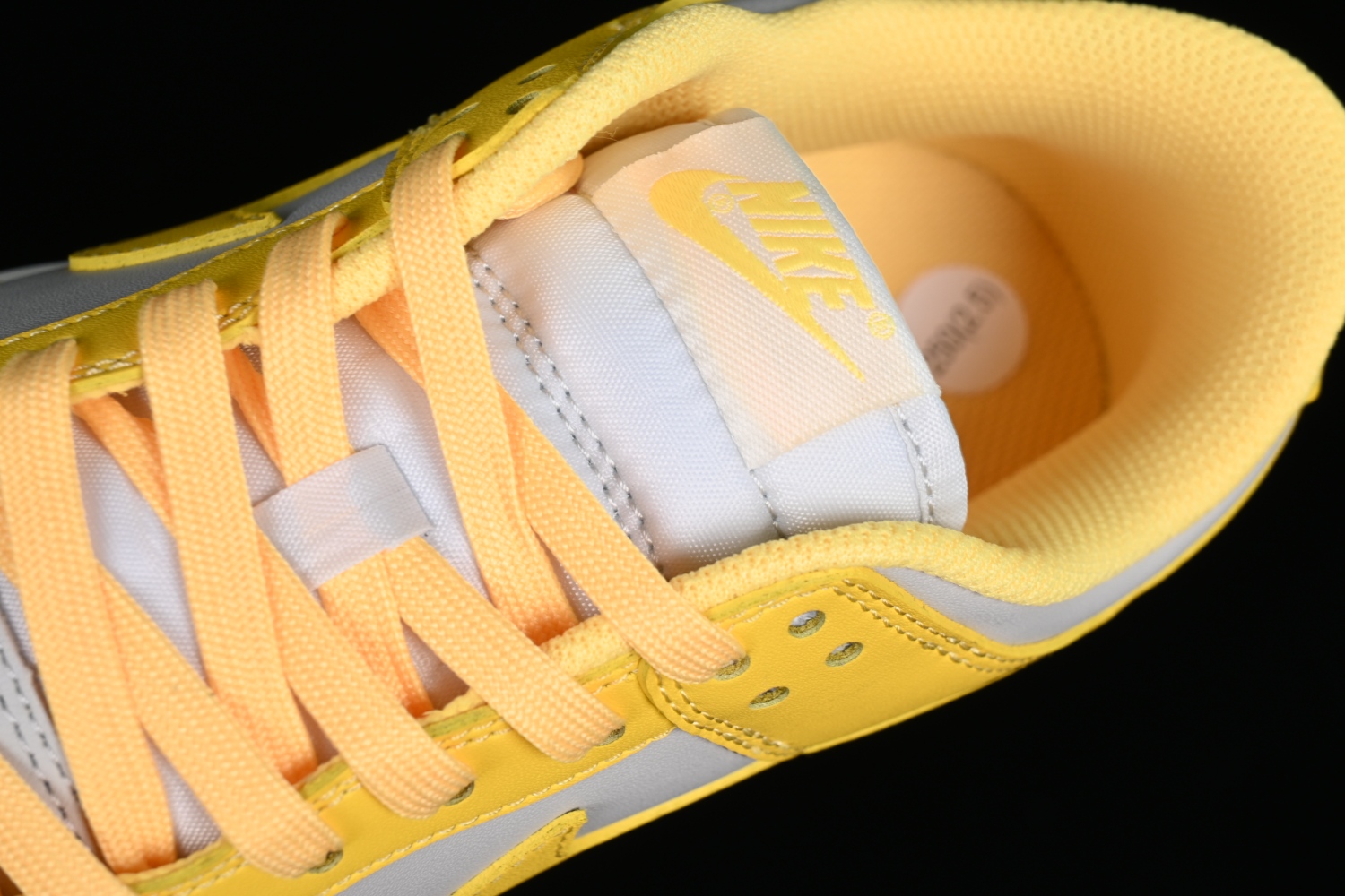 Nike Dunk Low Citron Pulse DD1503-002