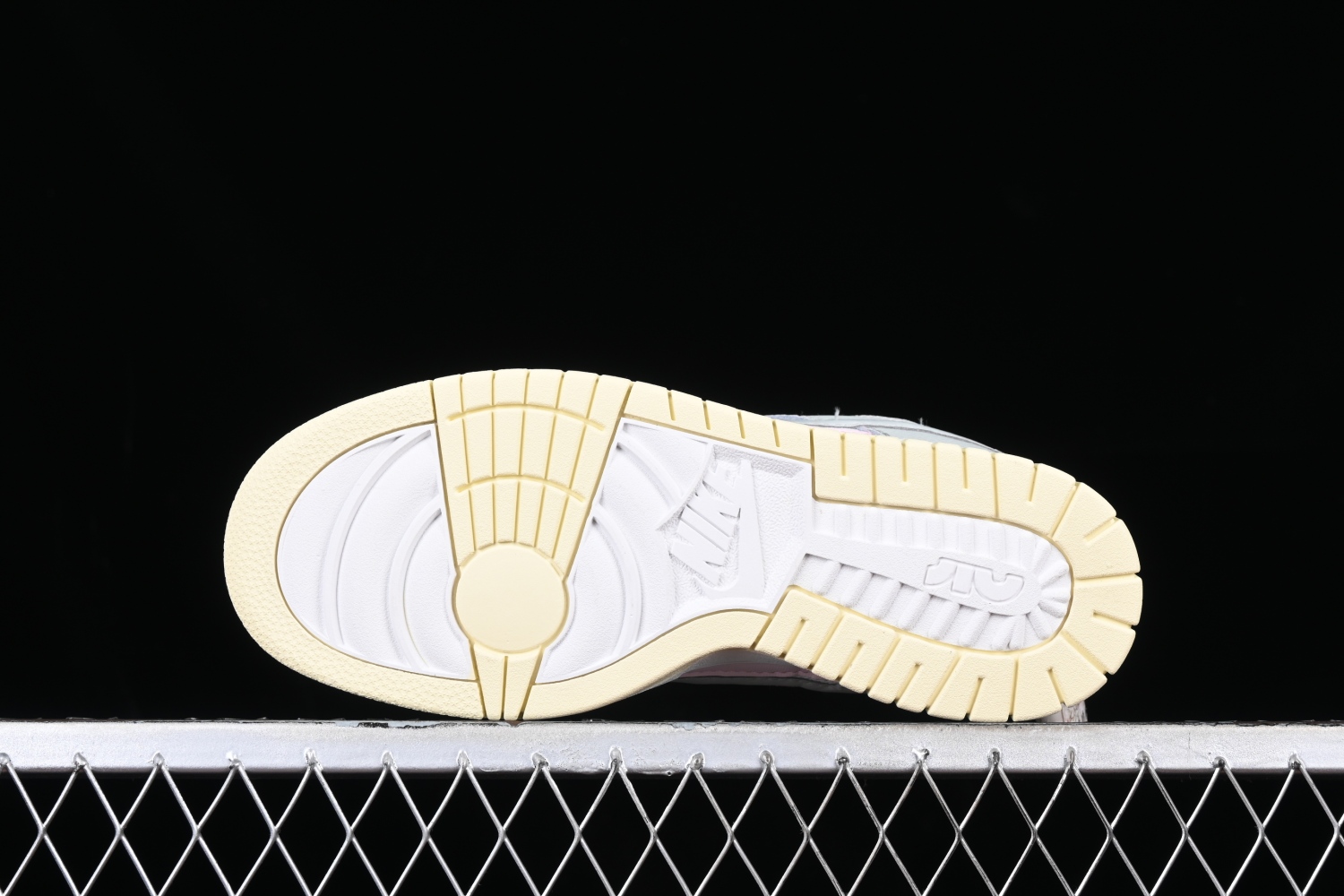 Nike Air Dunk Jumbo Mint Foam DV0821-100
