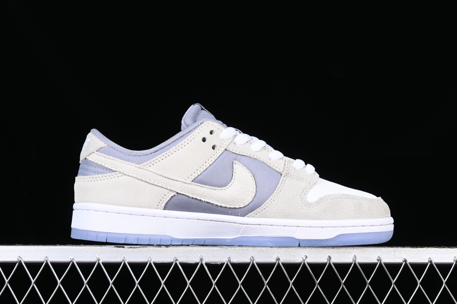 Nike SB Dunk Low Wolf Grey 854866-011
