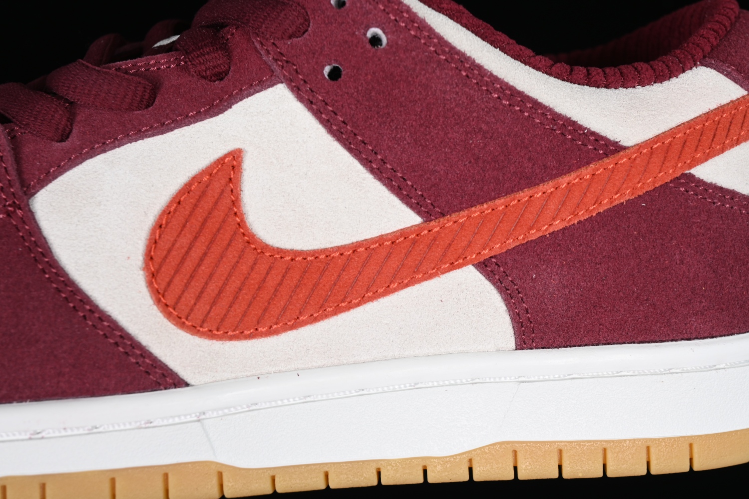 Nike SB Dunk Low Skate Like a Girl DX4589-600
