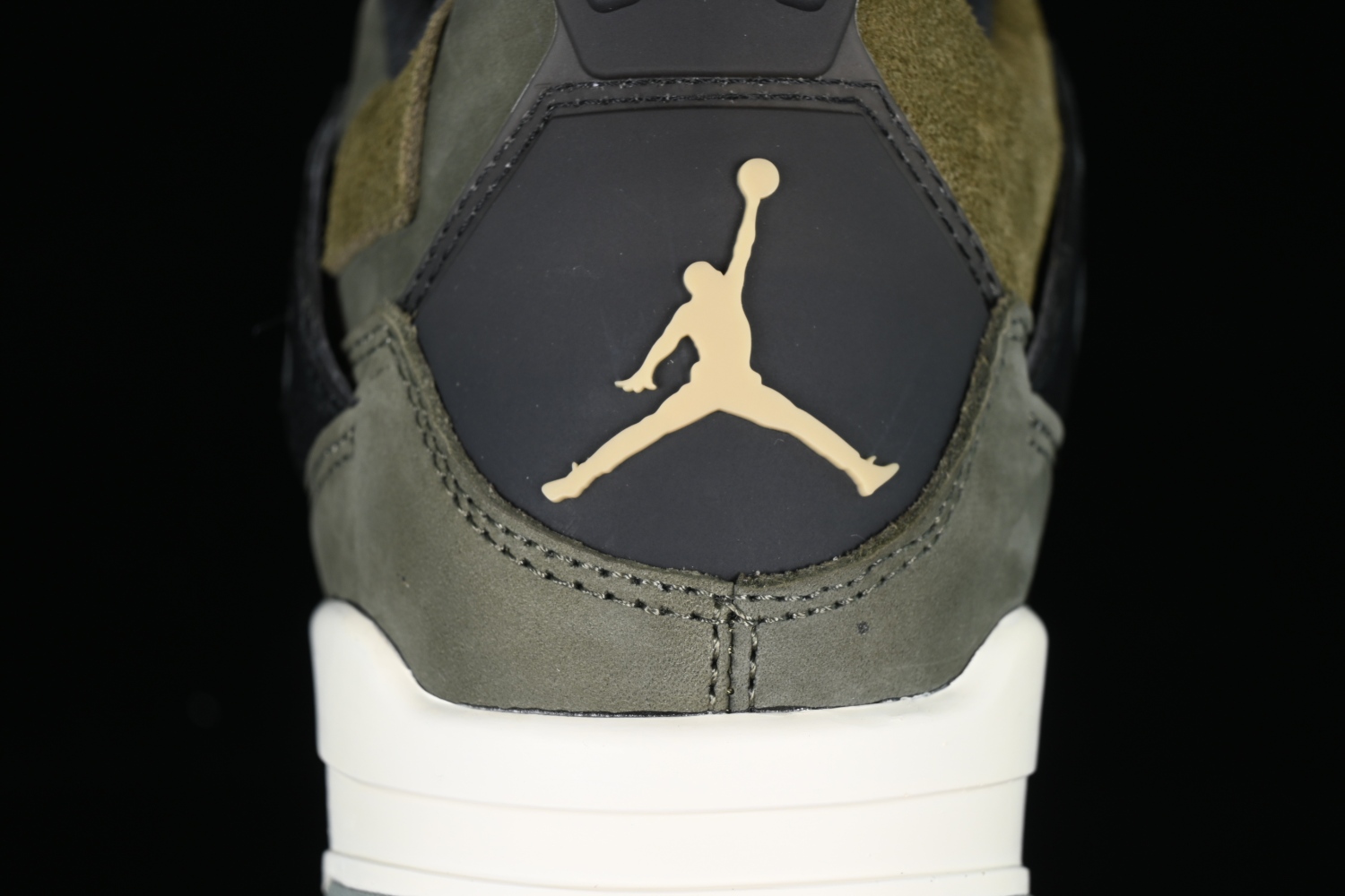 Jordan 4 Retro SE Craft Medium Olive FB9927-200