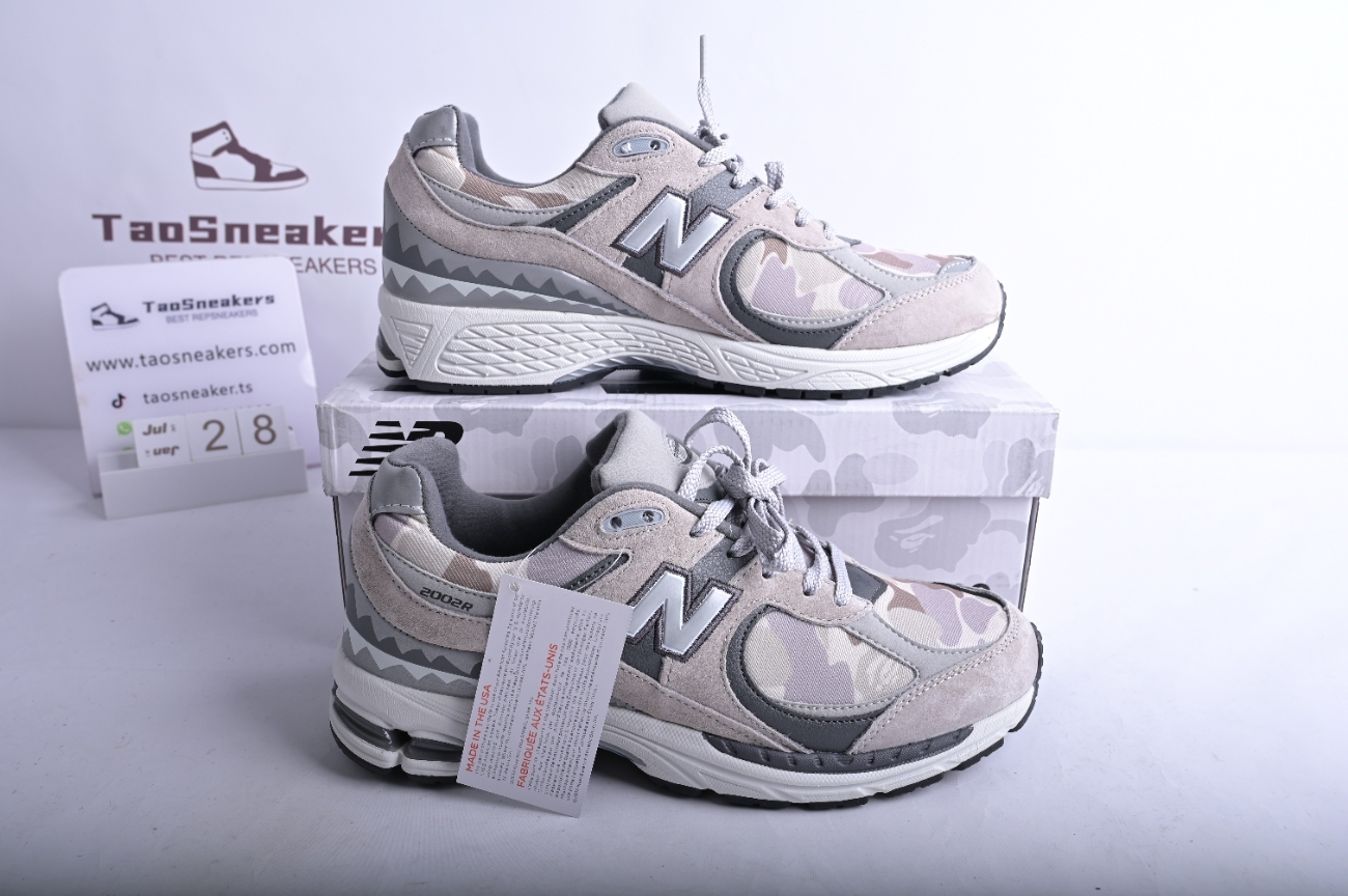 New Bal*nce 2002R BAPE Grey M2002RBG