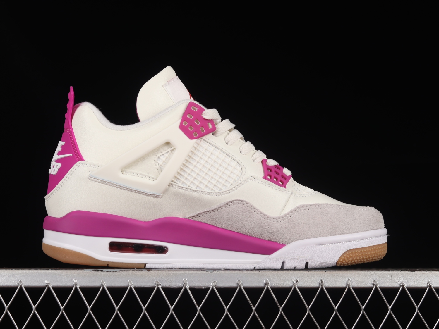 Nike SB x Jordan Air Jordan 4  Sapphire  DR5415-105