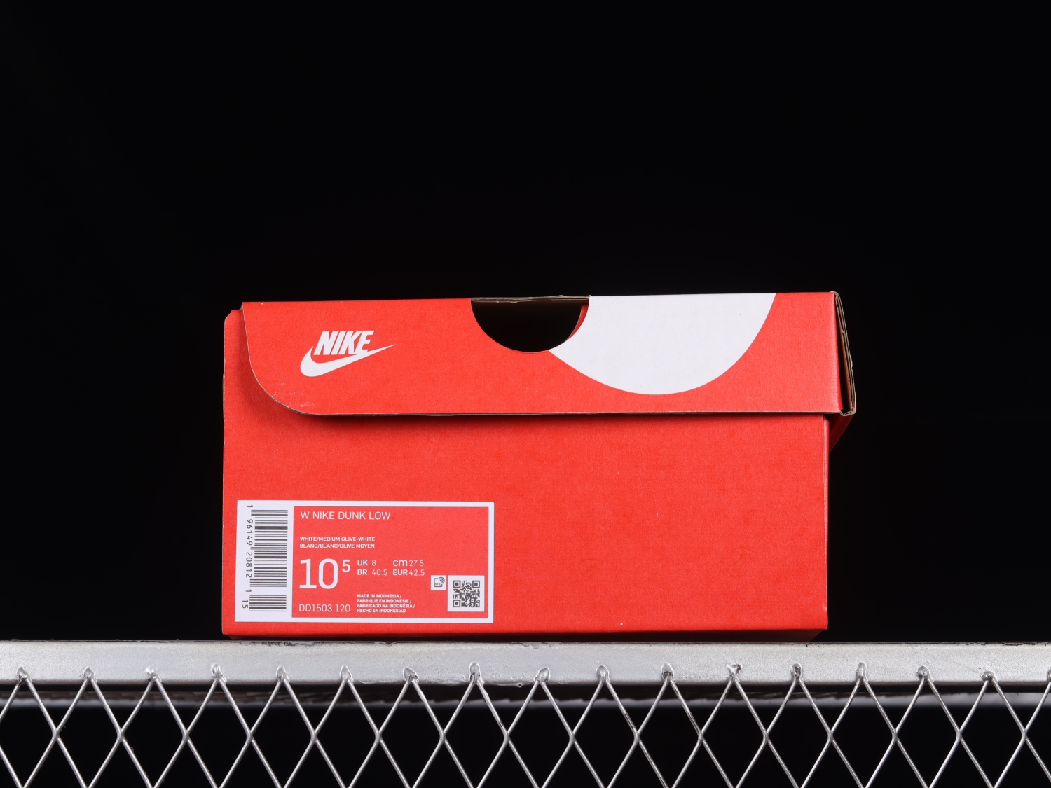 Nike Dunk Low Medium Olive DD1503-120
