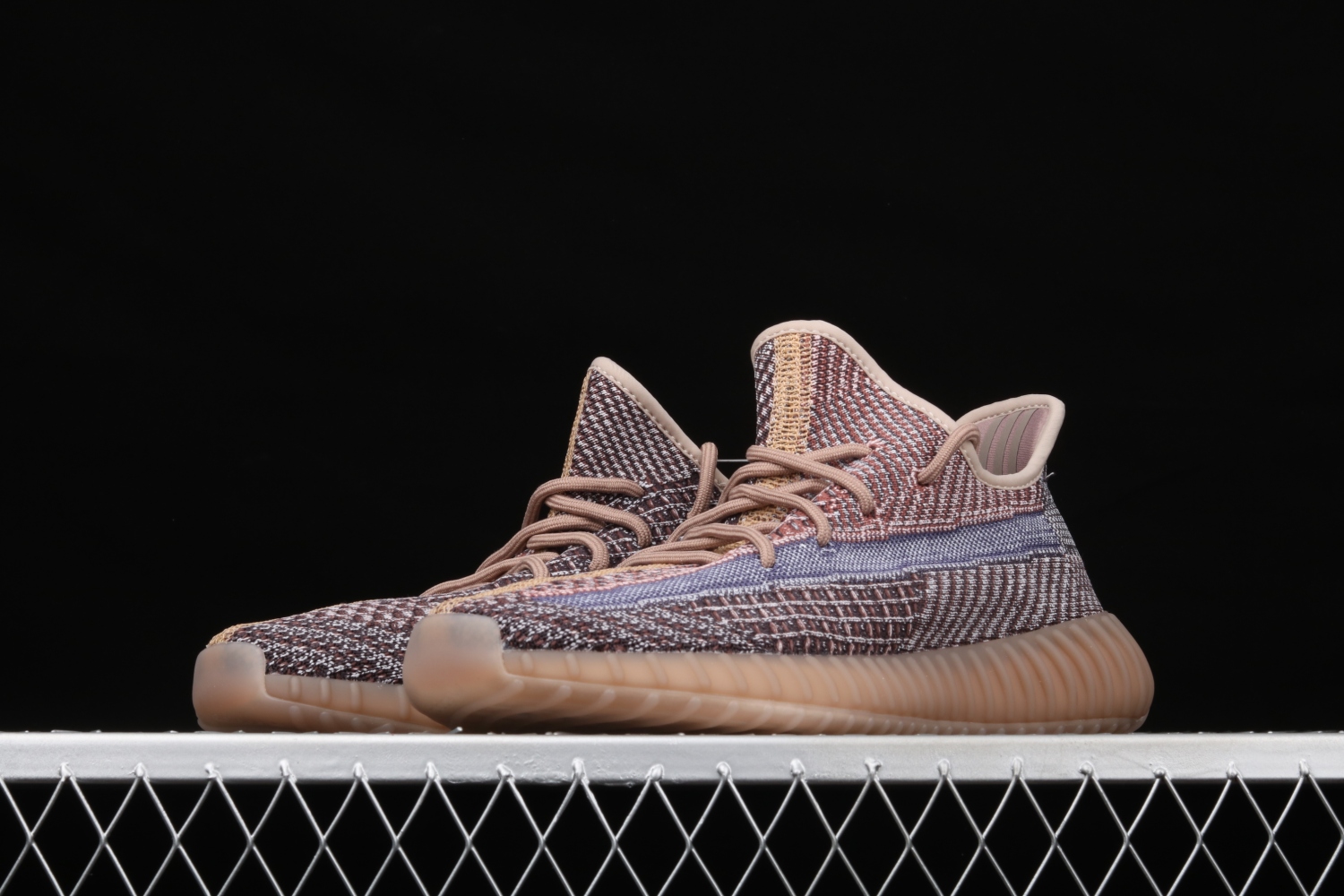 adidas Yeezy Boost 350 V2 Fade H02795