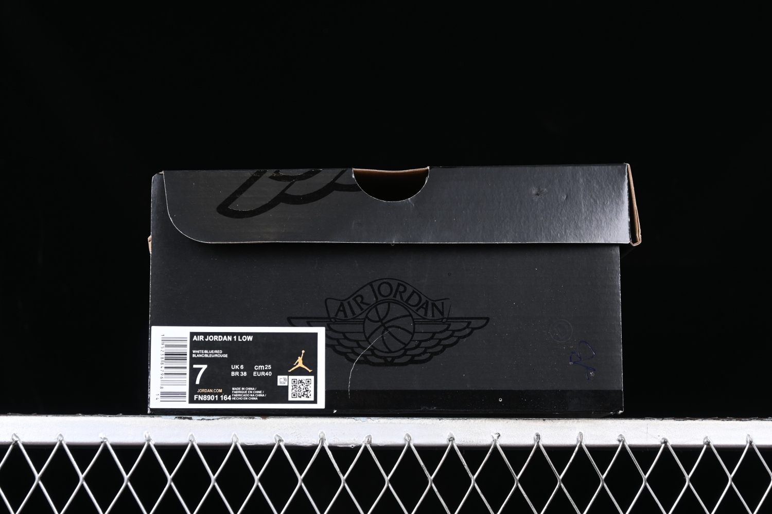 Jordan 1 Low SE Philippines FN8901-164