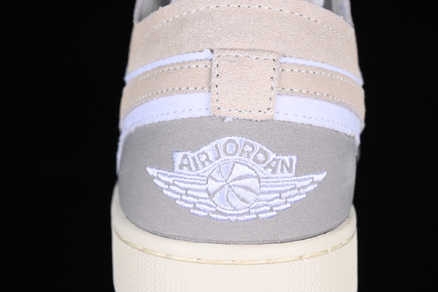 Jordan 1 Low SE Craft Inside Out Tech Grey DN1635-002