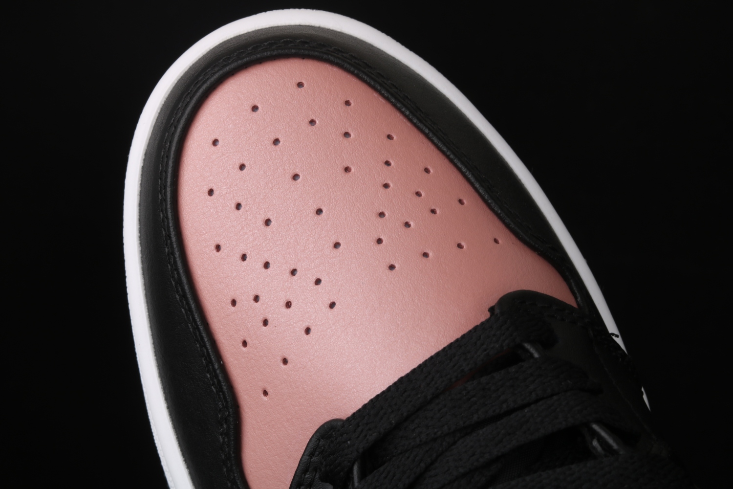 Jordan 1 Low Crimson Tint 553558-034