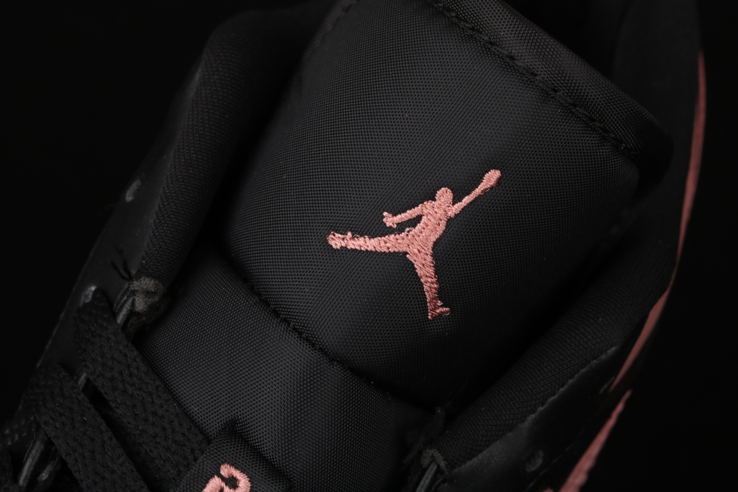 Jordan 1 Low Crimson Tint 553558-034