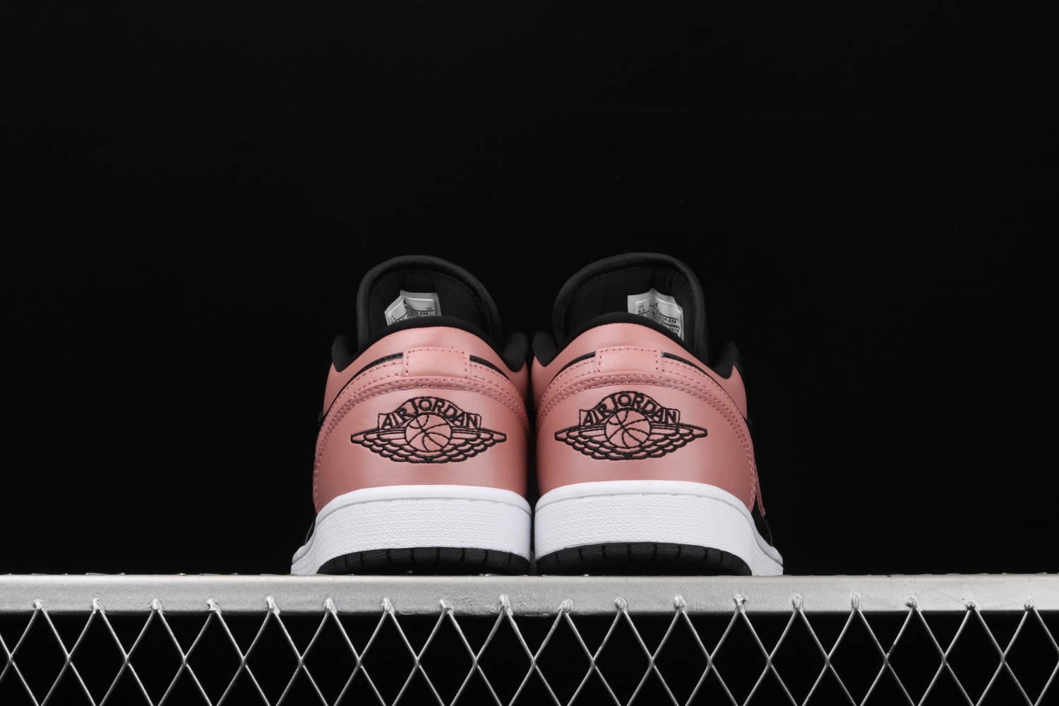 Jordan 1 Low Crimson Tint 553558-034