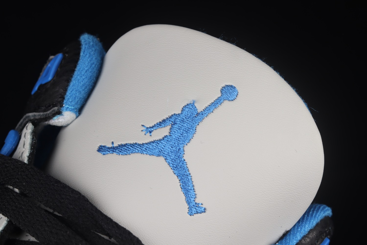 Jordan 3 Retro Sport Blue 136064-007