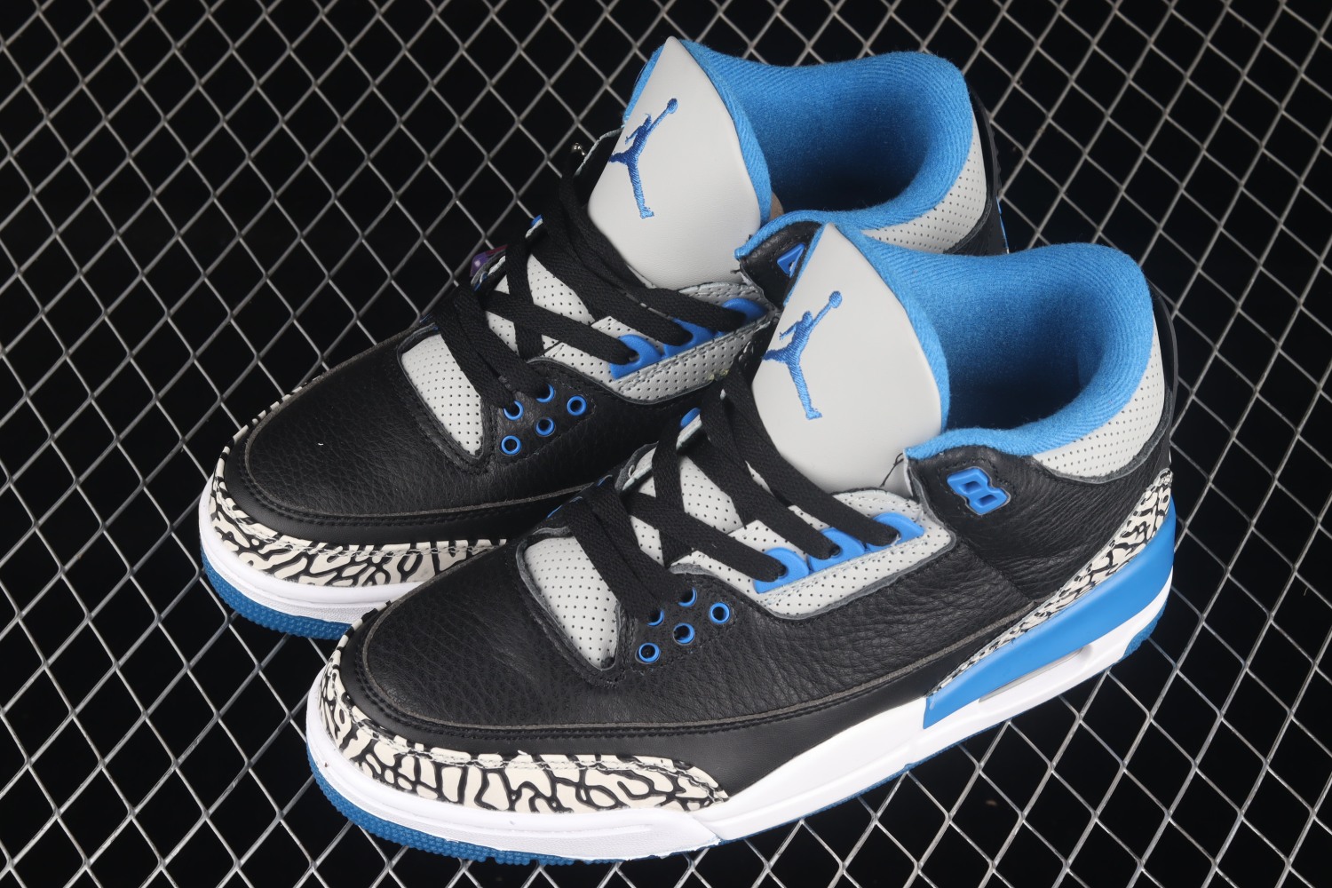 Jordan 3 Retro Sport Blue 136064-007