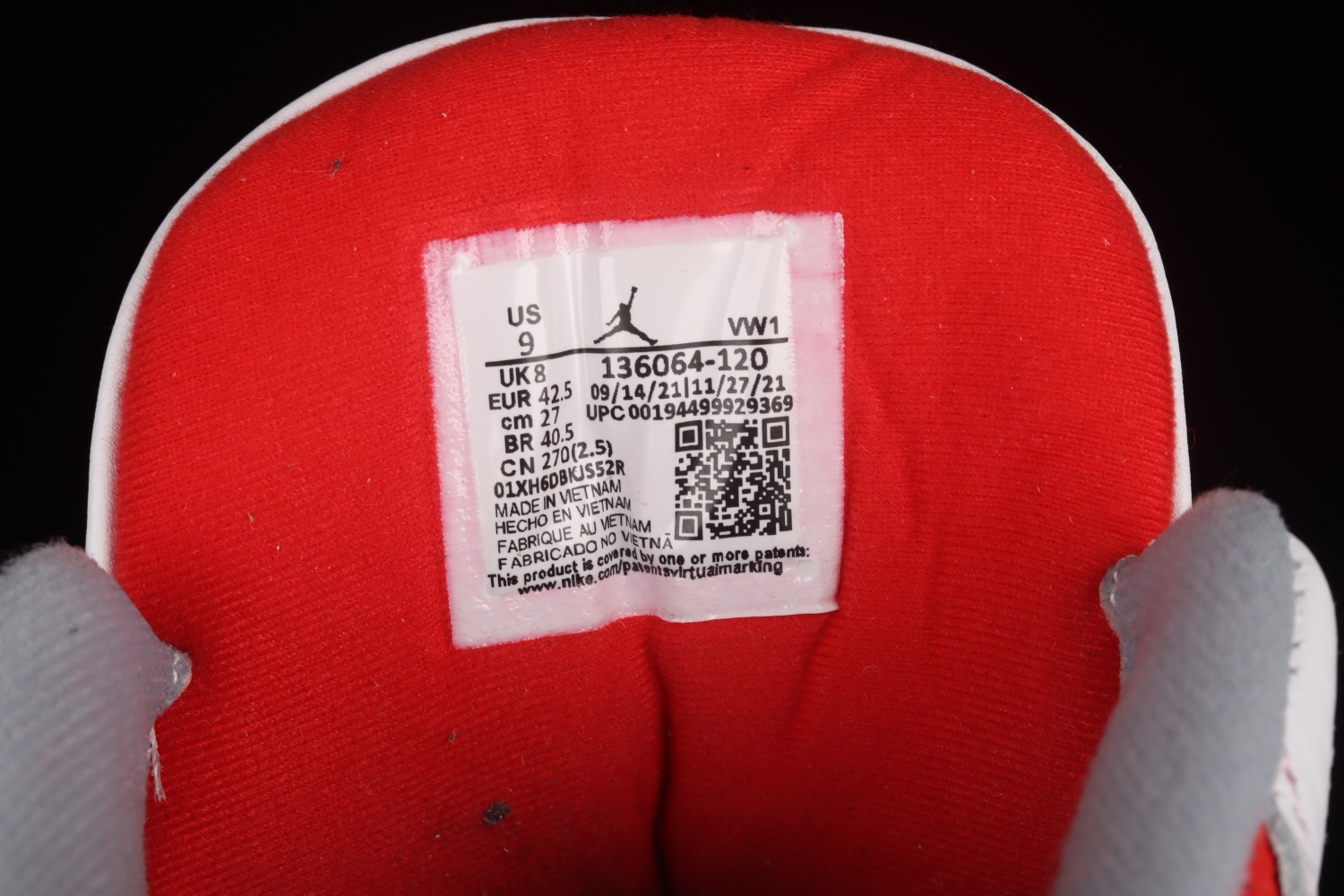 Jordan 3 Retro Fire Red (2013) 136064-120