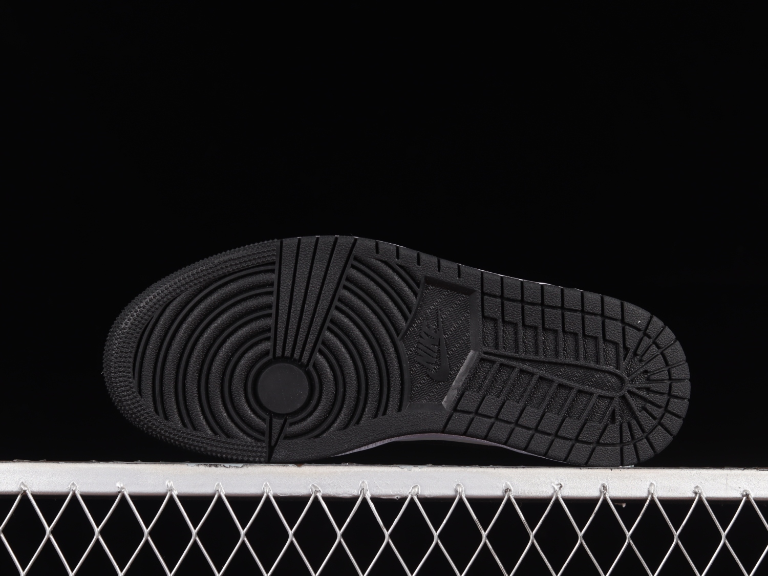 Jordan 1 Low Panda (2023) DC0774-101