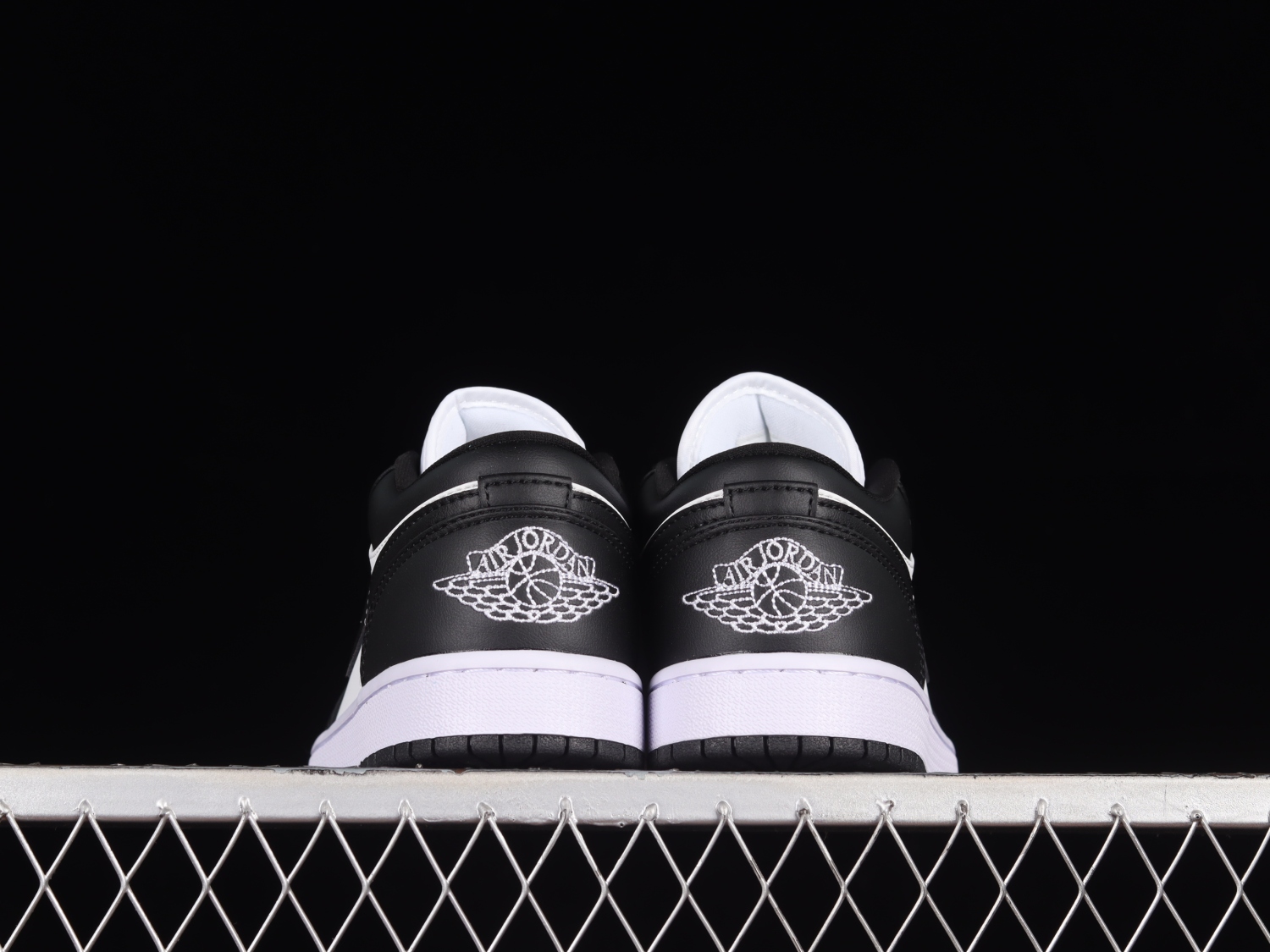 Jordan 1 Low Panda (2023) DC0774-101