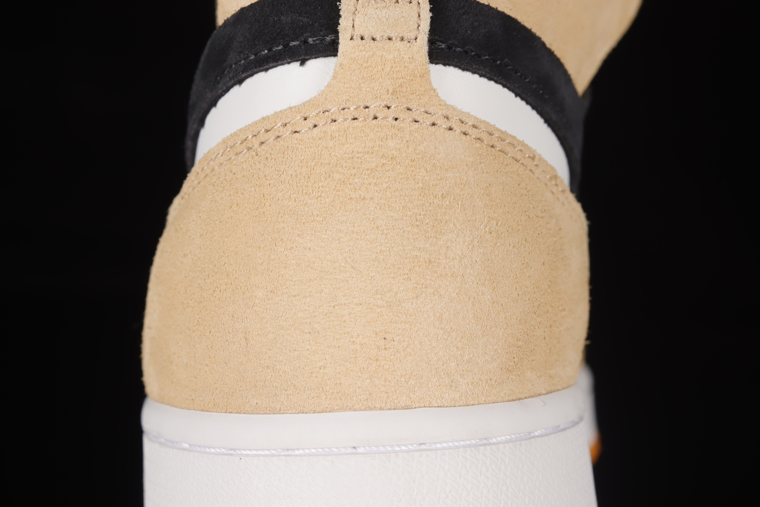 Jordan 1 High Zoom Air CMFT Pumpkin Spice CT0978-200