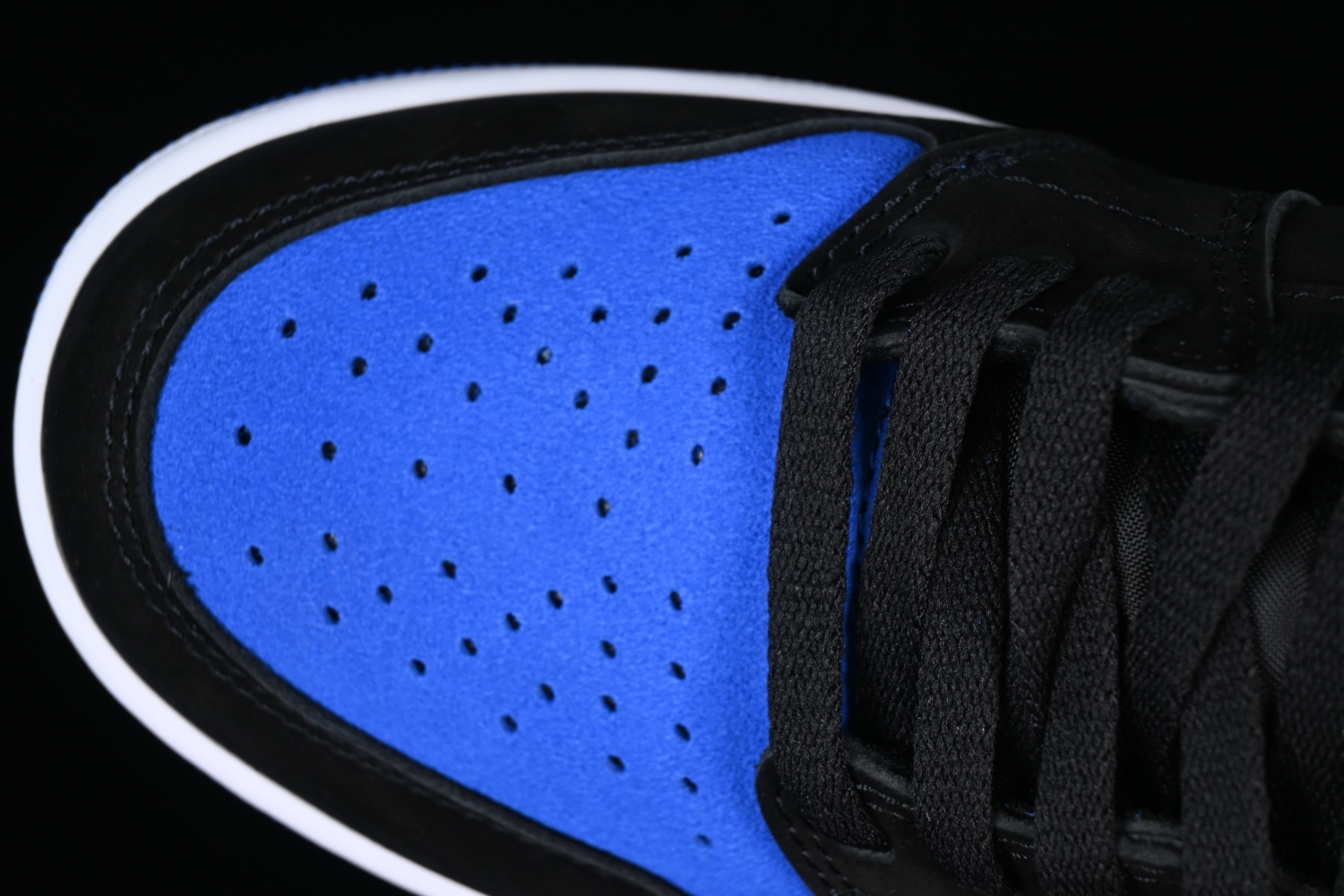 Jordan 1 Retro High OG Royal Reimagined DZ5485-042