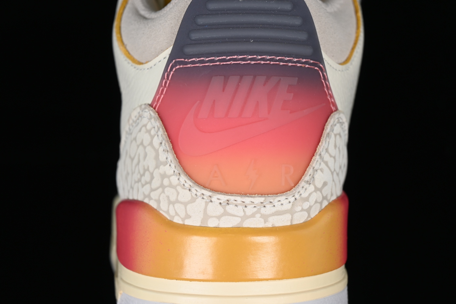 Jordan 3 Retro SP J Balvin FN0344-901