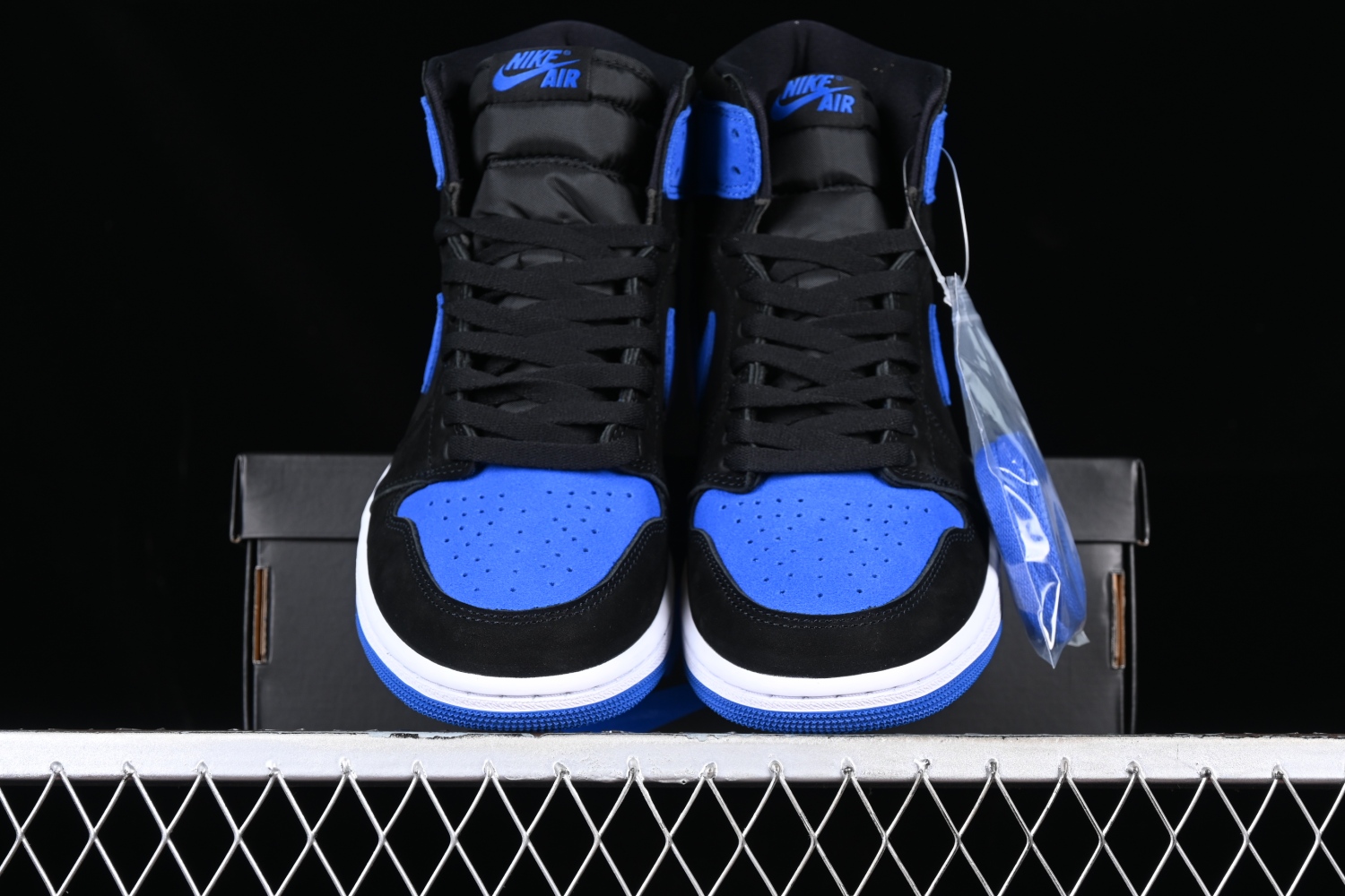 Jordan 1 Retro High OG Royal Reimagined DZ5485-042
