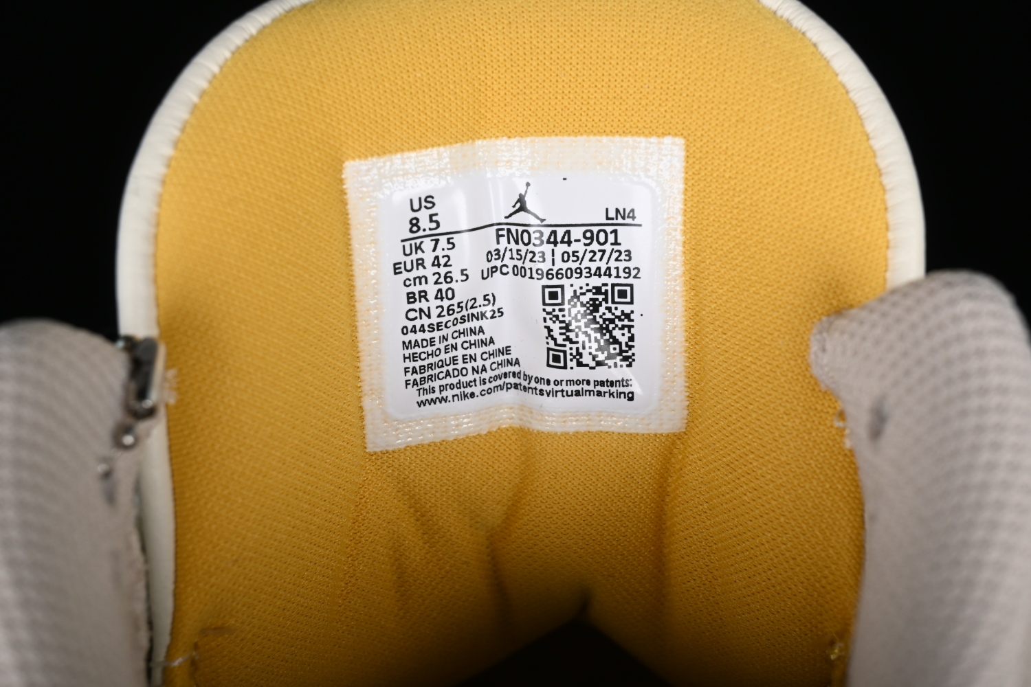 Jordan 3 Retro SP J Balvin FN0344-901
