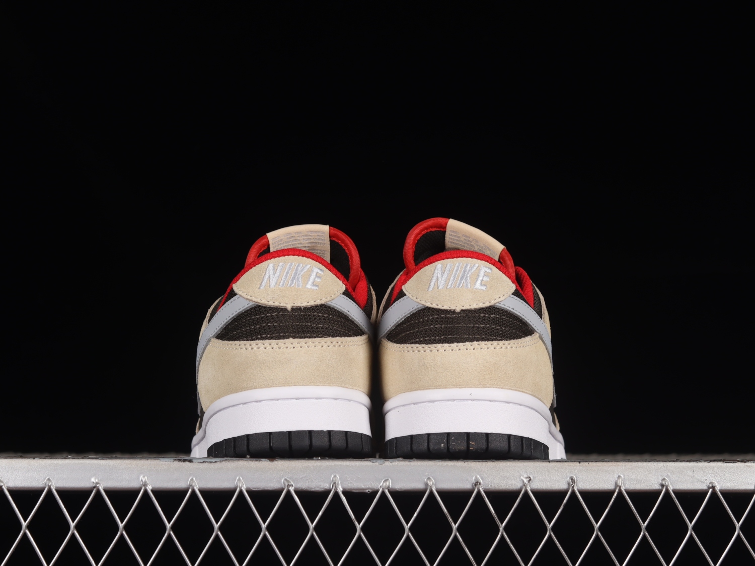 Nike SB Dunk Low Dark Chocolate Linen 313170-203