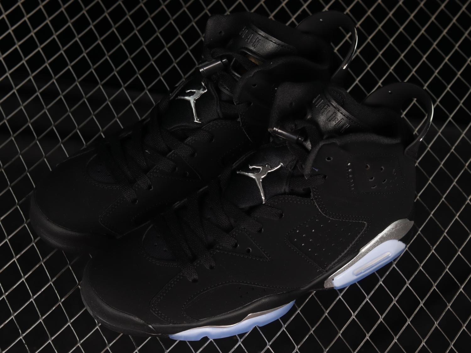 Jordan 6 Retro Chrome Metallic Silver DX2836-001