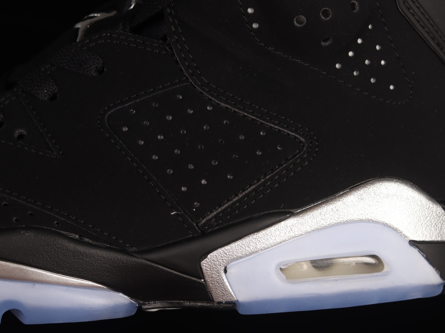 Jordan 6 Retro Chrome Metallic Silver DX2836-001