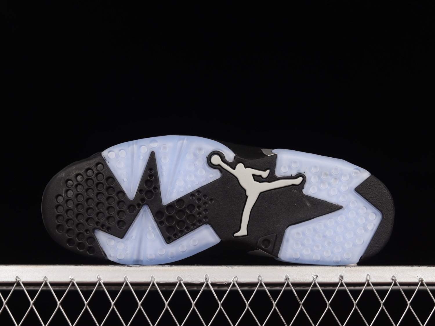 Jordan 6 Retro Chrome Metallic Silver DX2836-001