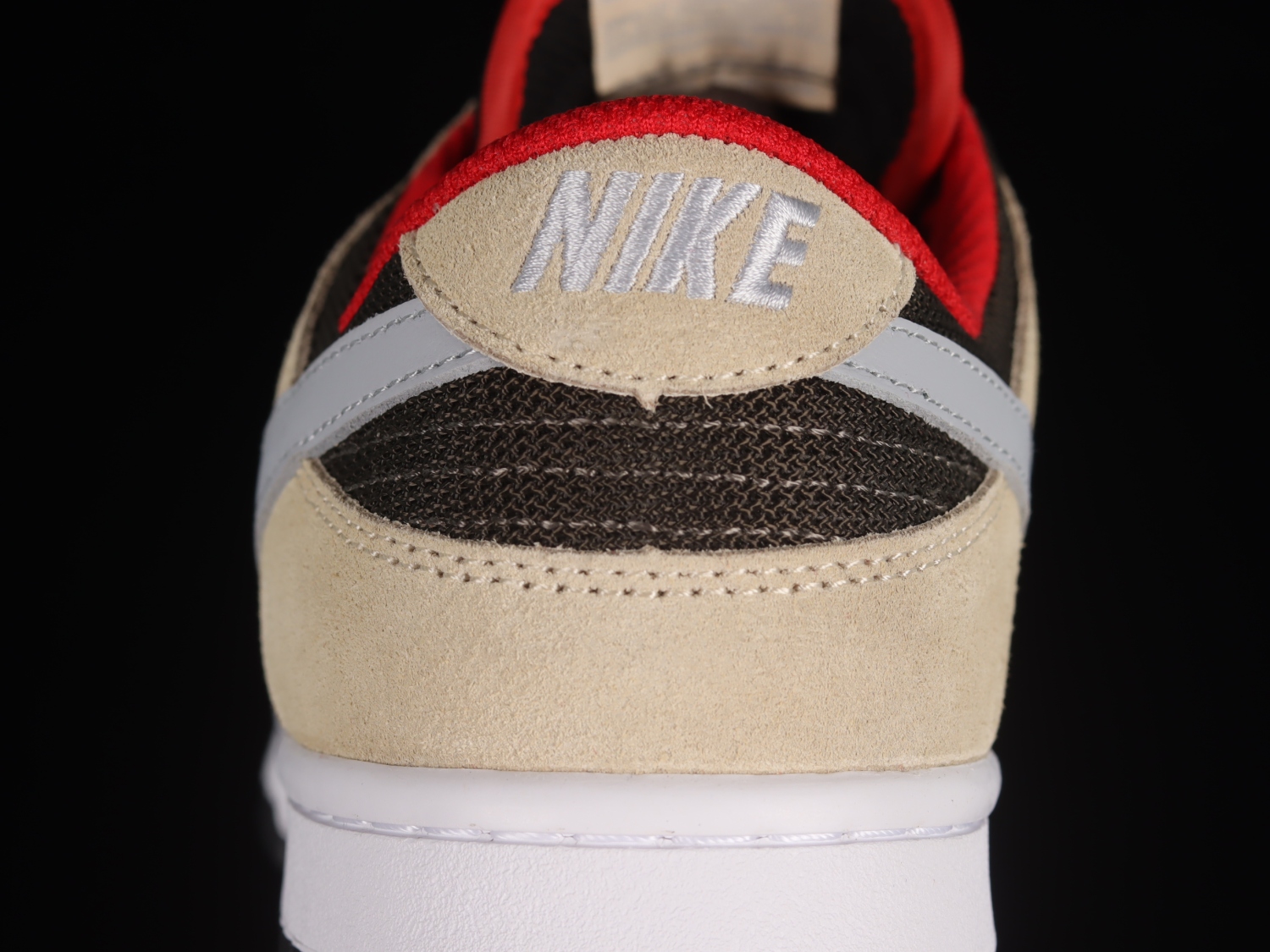 Nike SB Dunk Low Dark Chocolate Linen 313170-203