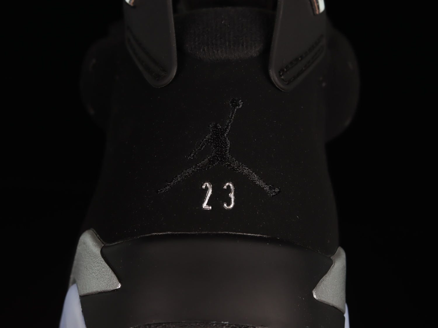 Jordan 6 Retro Chrome Metallic Silver DX2836-001