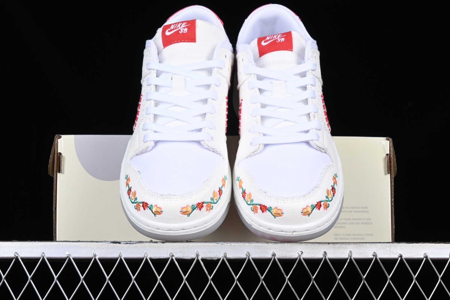 Nike SB Dunk Low Decon N7 Opti Yellow University Red FD6951-700