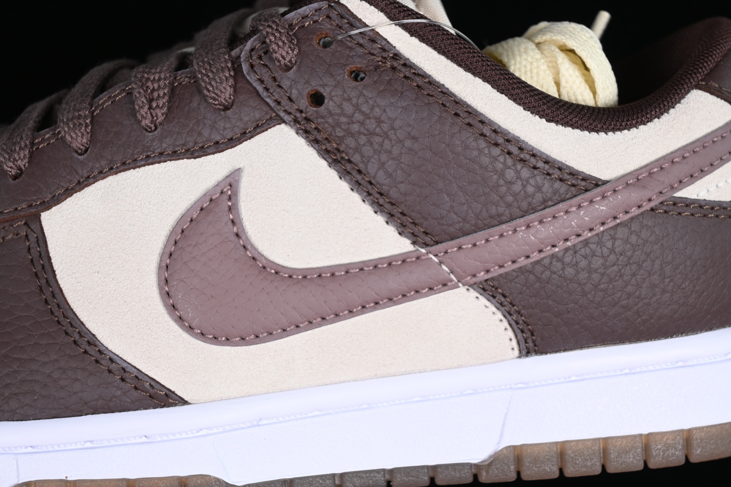 Nike Dunk Low Plum Eclipse FJ4734-100