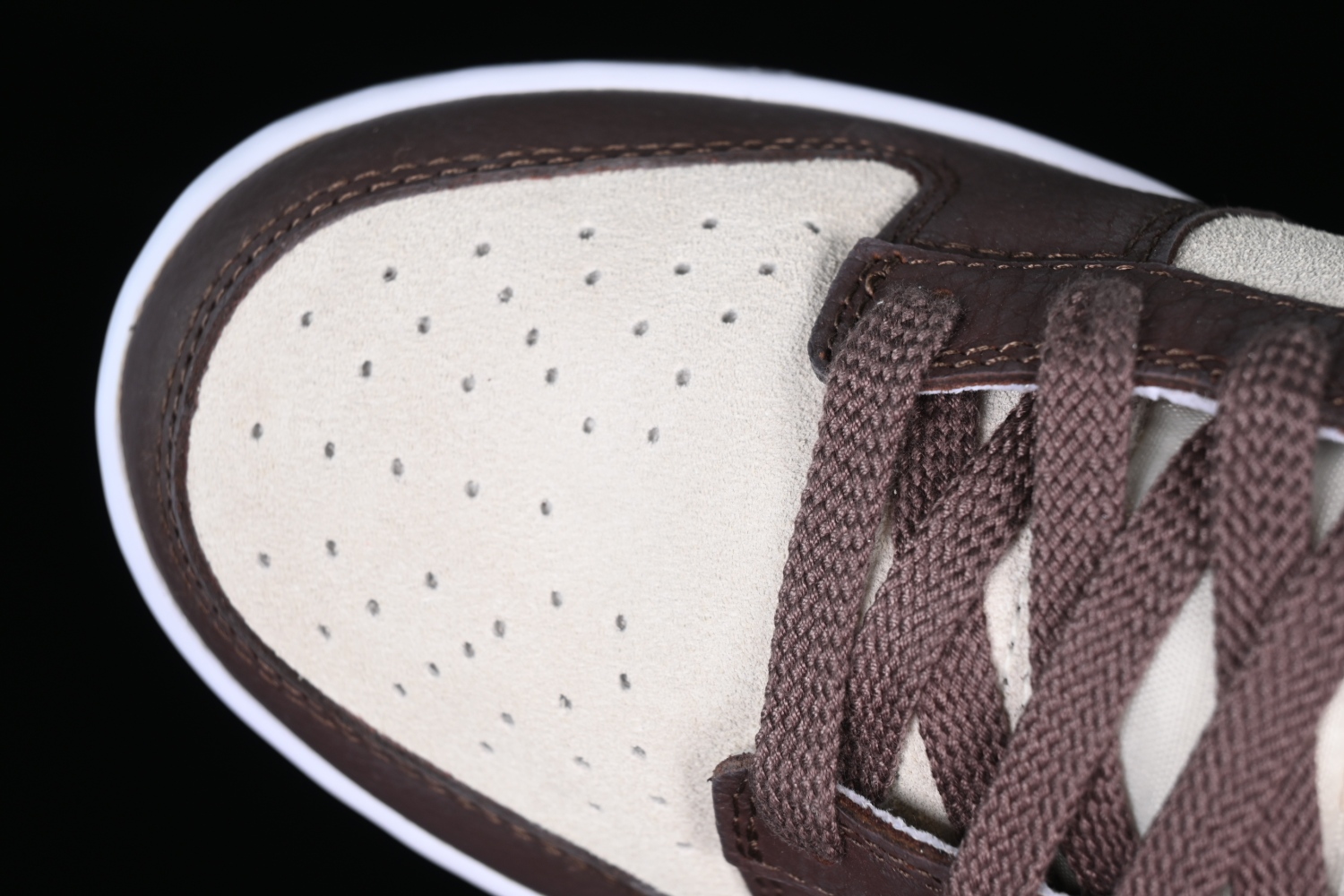 Nike Dunk Low Plum Eclipse FJ4734-100
