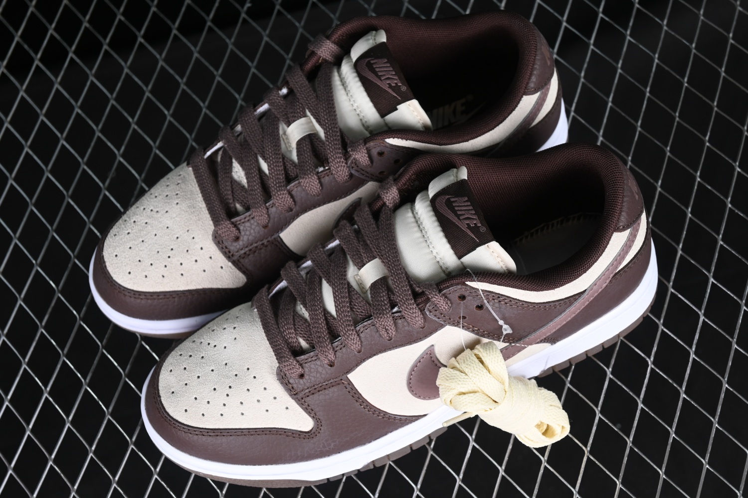 Nike Dunk Low Plum Eclipse FJ4734-100