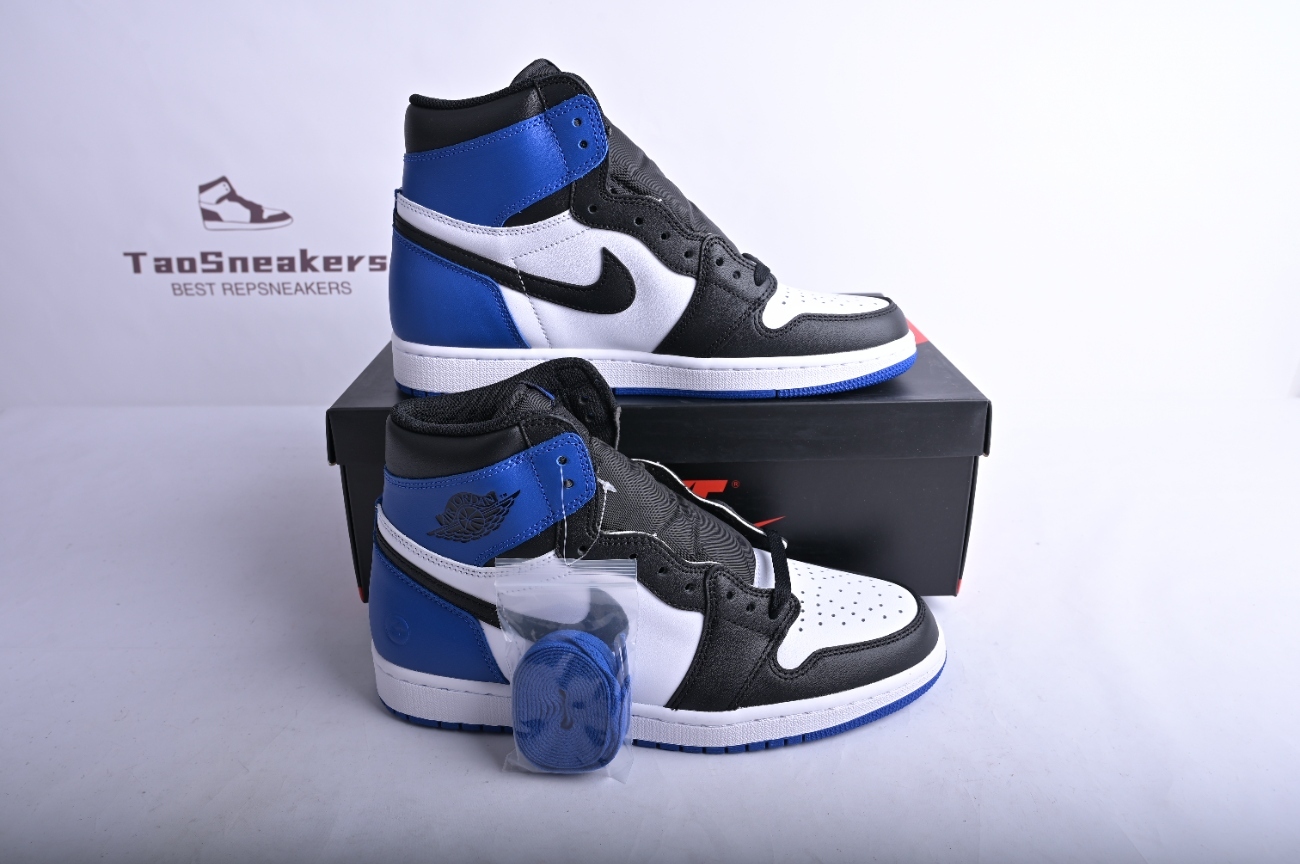 Jordan 1 Retro High Fragment 716371-040